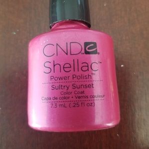 CND Shellac